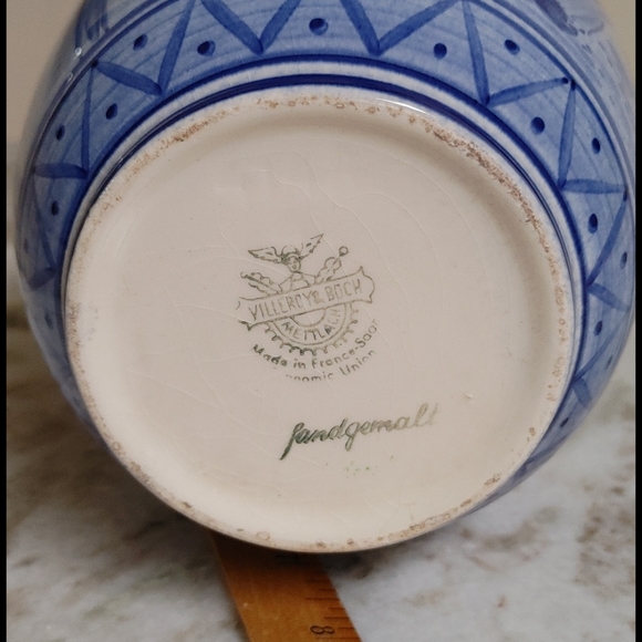 Vintage Mid-Century Villeroy & Boch Mettlach Blue & Ivory Juvenile Scenes Vase - Picture 9 of 14